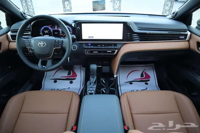 تويوتا كامري 2025 جميع الفئات والالوان 14