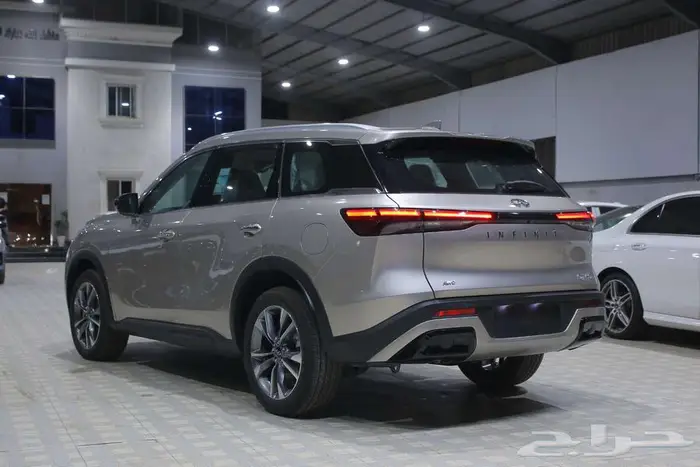 حصريا انفنتى Qx60سينسرى- لكجرى موديل 2023 سعودى أصفار 5