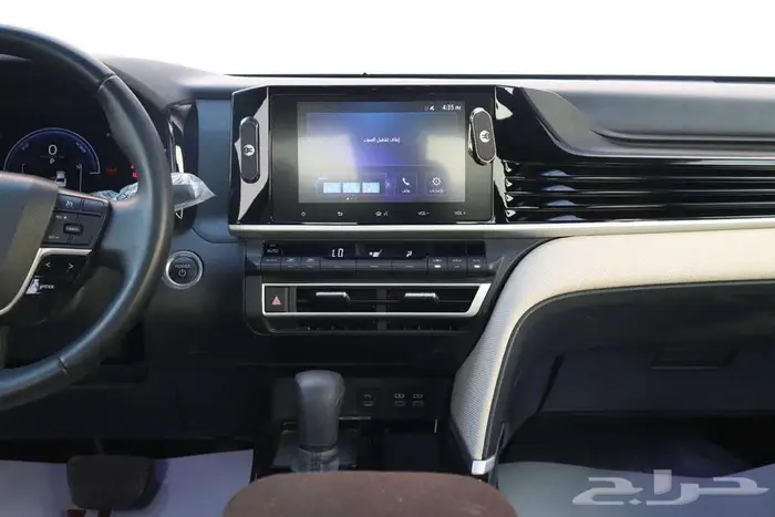 تويوتا كامري Eبلس موديل 2025 3