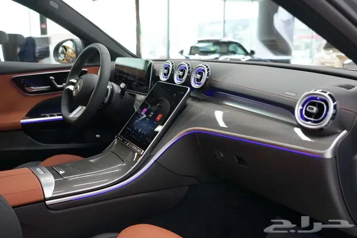 مرسيدس C 200 موديل 2026 أصفار خليجي رمادي فاتح جملي 9