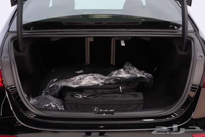 مرسيدس E 200 موديل 2026 أصفار خليجي أسود بيج 18