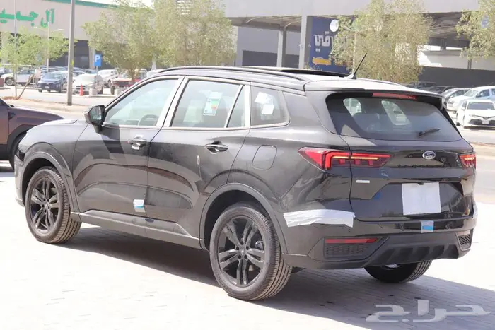 فورد ترتيوي تيتانيوم دارك ايديشن 2025 لون اسود افضل سعر 14