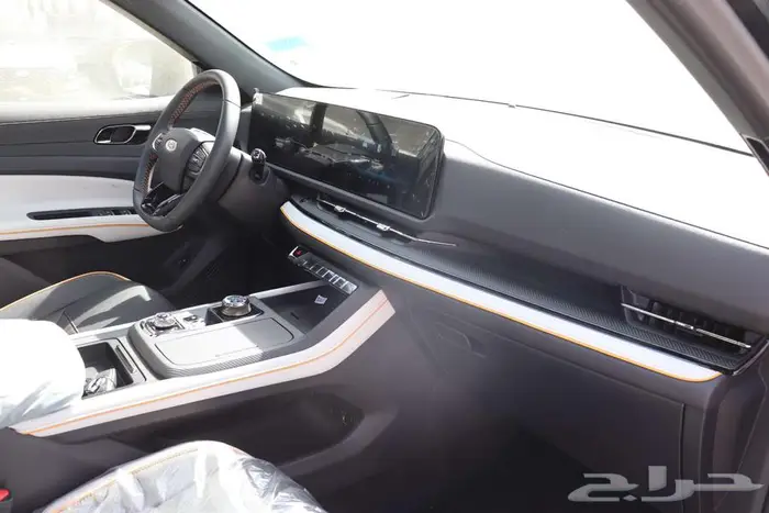 فورد ترتيوي تيتانيوم دارك ايديشن 2025 لون اسود افضل سعر 15