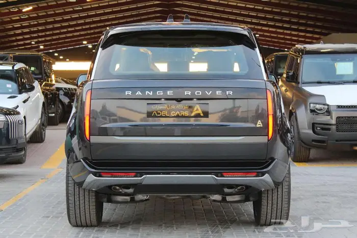 لاندروفر رينج روفر HSE V8 ضمان الناغي صيانة مجانية 60 الف كم 4