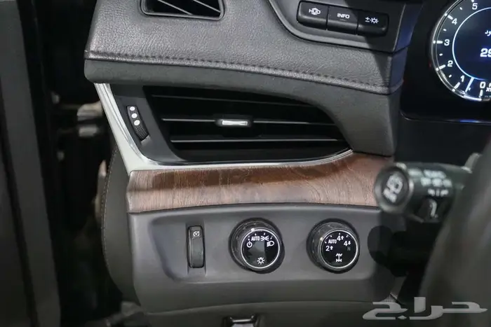 كاديلاك اسكاليد 2016 بريميوم 27