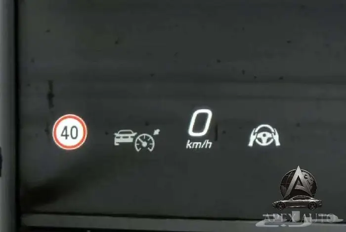 مرسيدس E200 2025 AMG Line اصفار 14