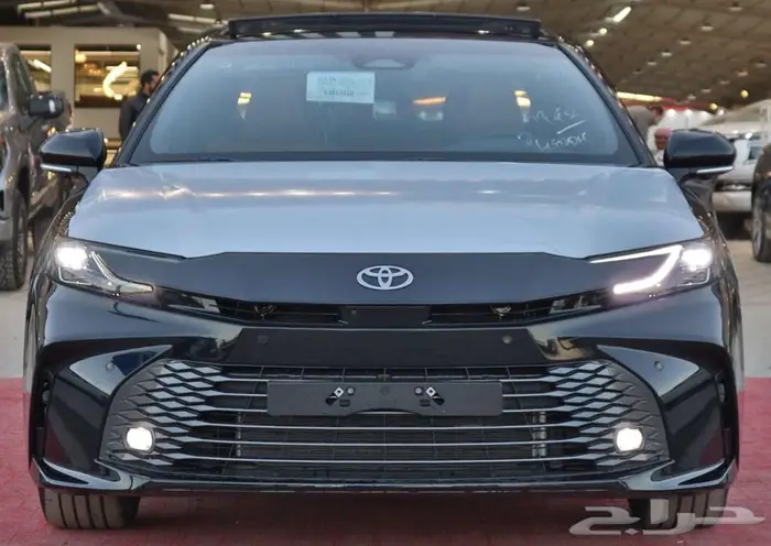 تويوتا كامري 2025 جميع الفئات والالوان 1