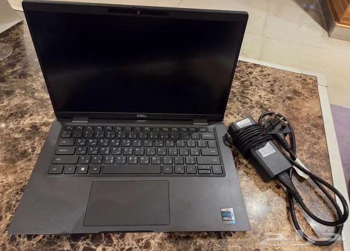 لاب توب ديل كشخة عليه كربون فايبر 3