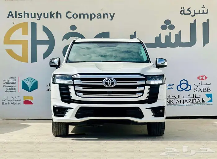 تويوتا لاندكروزر GXR 2023 0