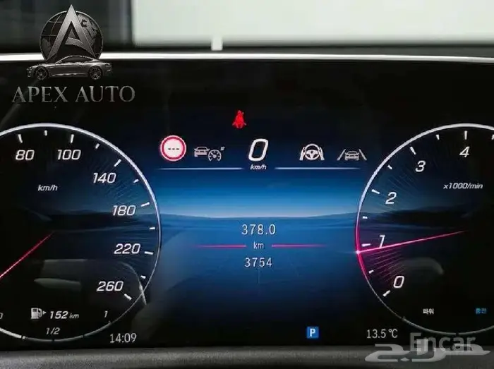 مرسيدس E200 2025 عرض حصري 8