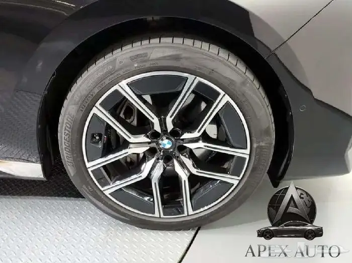 الفئة السابعة 2024 BMW 740i xDrive M Sport 5