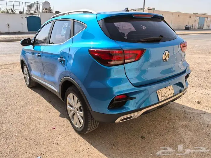 ام جي زد اس 2022 - MG ZS 2022 2