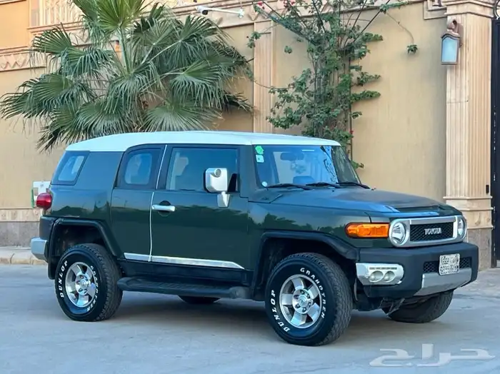تويوتا اف جي 2010 5