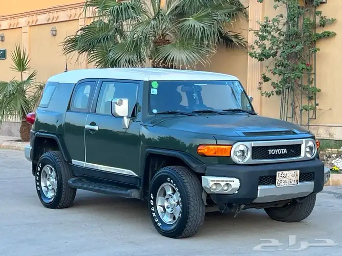 تويوتا اف جي 2010 3