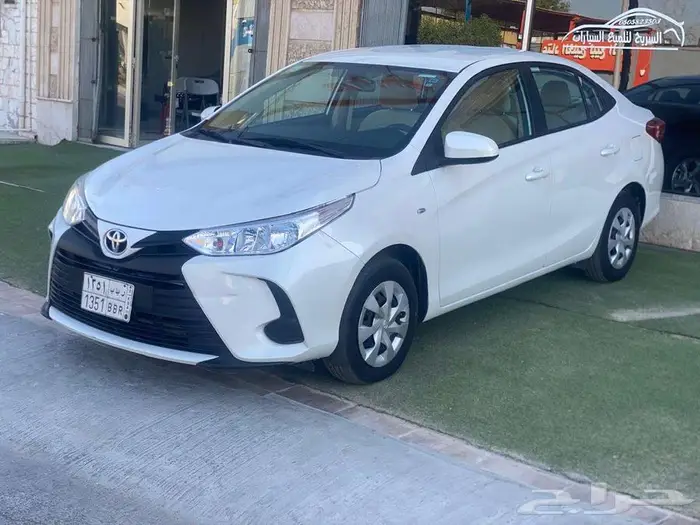تويوتا يارس 2022 Y وارد عبداللطيف استخدام شخصي للبيع 1