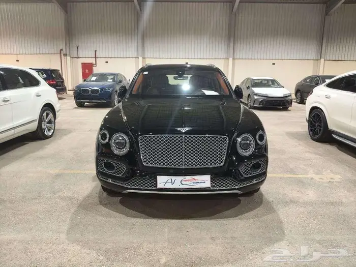 بنتلي بنتياقا موديل 2019 سعودي بدى وكالة 0