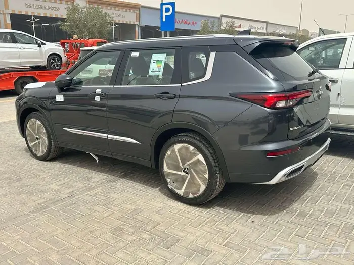 ميتسوبيشي اوتلاندر 2025 فل كامل 4