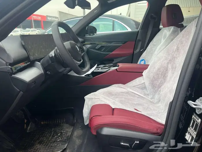 BMW 520i 2025 بدون كت 5