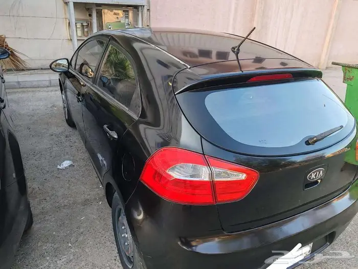 Kia Rio 2013   Clean   Daily Driver   Hatchback 0