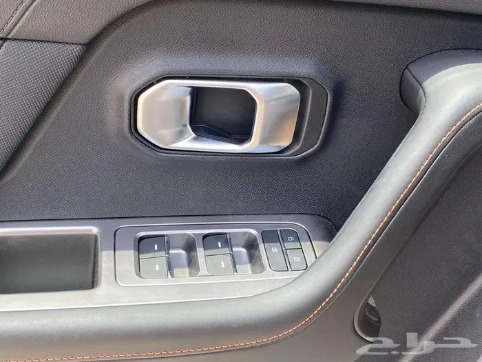 جيتور تى وان لاكجري موديل 2025 6