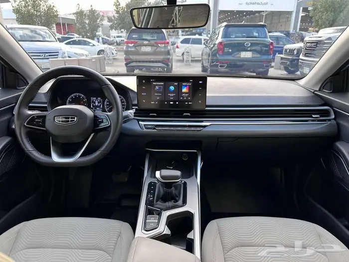 جيلي ام جراند 2025 6