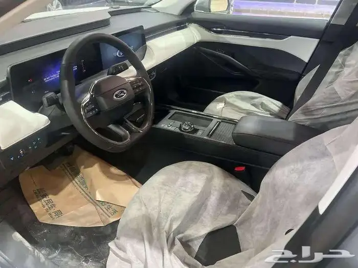 فورد تورس ترند وتيتانيوم 2026 عالمك نحو الفخامة والرقى 5