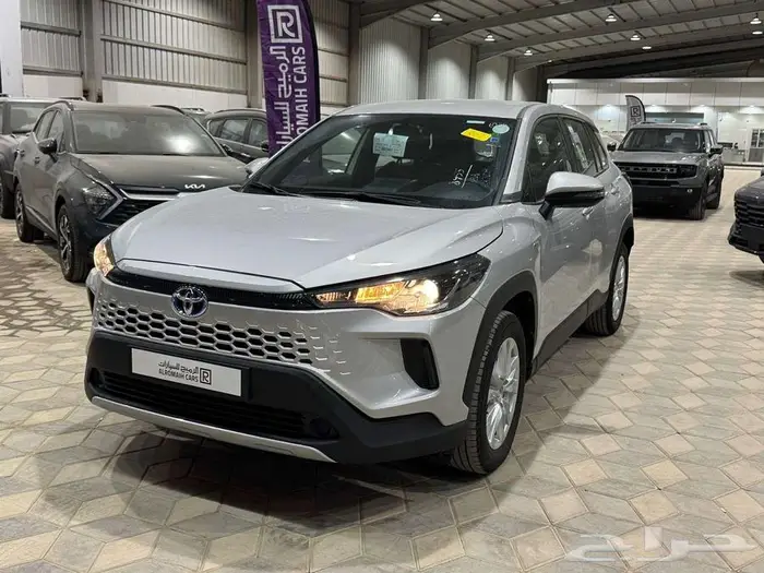 تويوتا كرولا كروس هايبرد استاندر عرض خاص 0