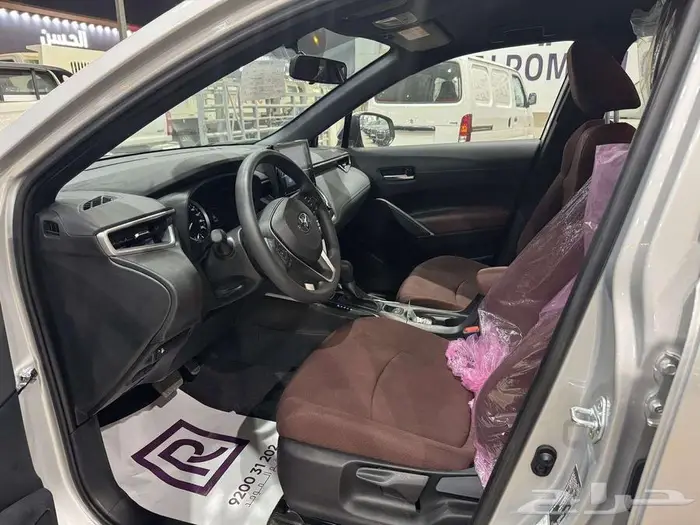 تويوتا كرولا كروس هايبرد استاندر عرض خاص 3