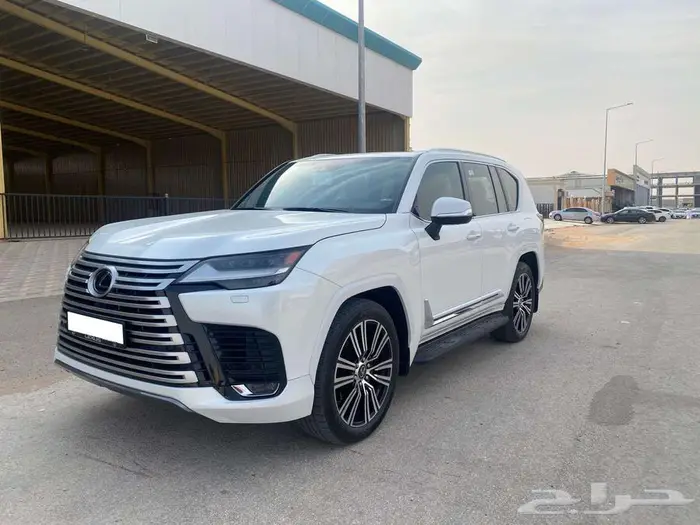 لكزس LX 600 2024 1