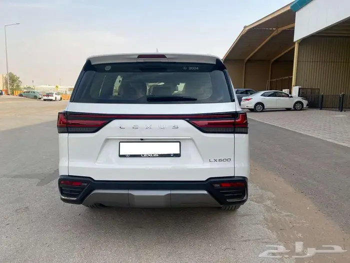 لكزس LX 600 2024 8