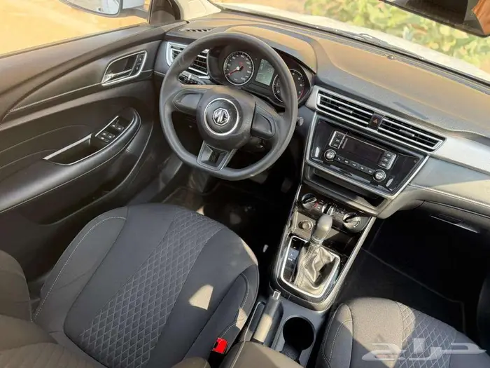 ام جى 5 موديل 2023 استخدام شخصى عداد قليل 8