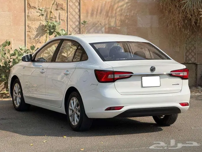 ام جى 5 موديل 2023 استخدام شخصى عداد قليل 4