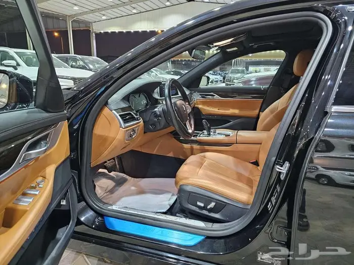 بي ام دبليو 730Li 2018 فئة بيزنس 6