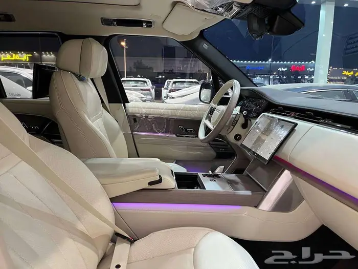 رانج روفر 2025 أوتو بيوغرافي 18