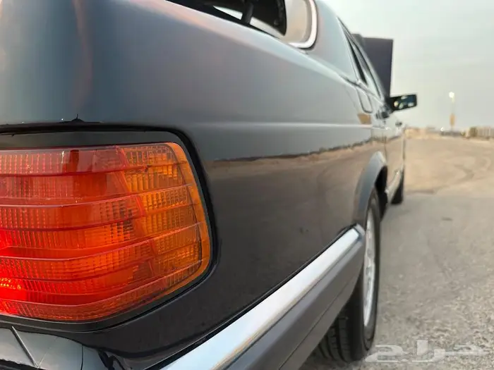 للبيع مرسدس حجم 560 5