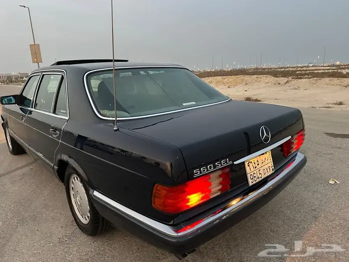 للبيع مرسدس حجم 560 35