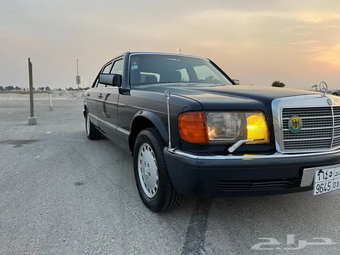 للبيع مرسدس حجم 560 10