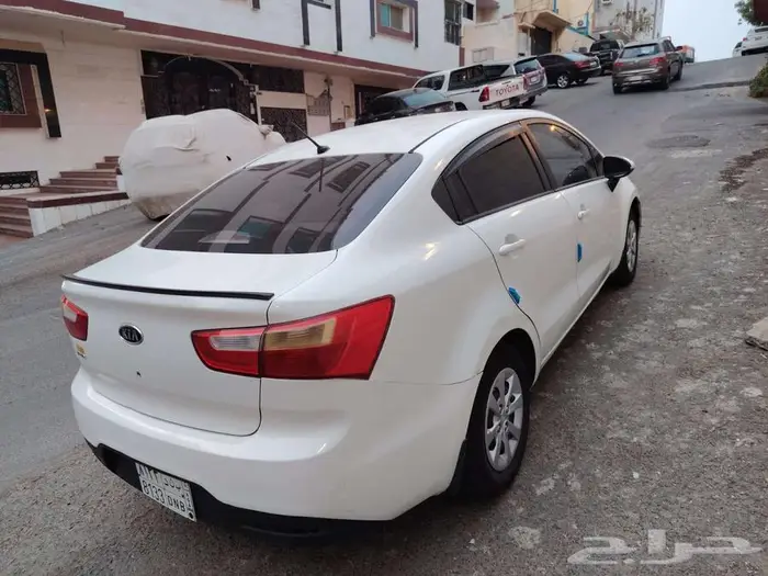 كيا ريو سيدان 2013 6