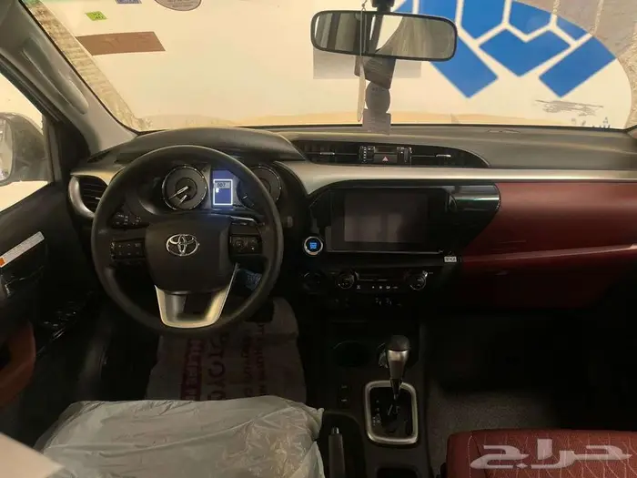 تويوتا هايلكس ديزل اوتوماتيك S.GLX 2025 4