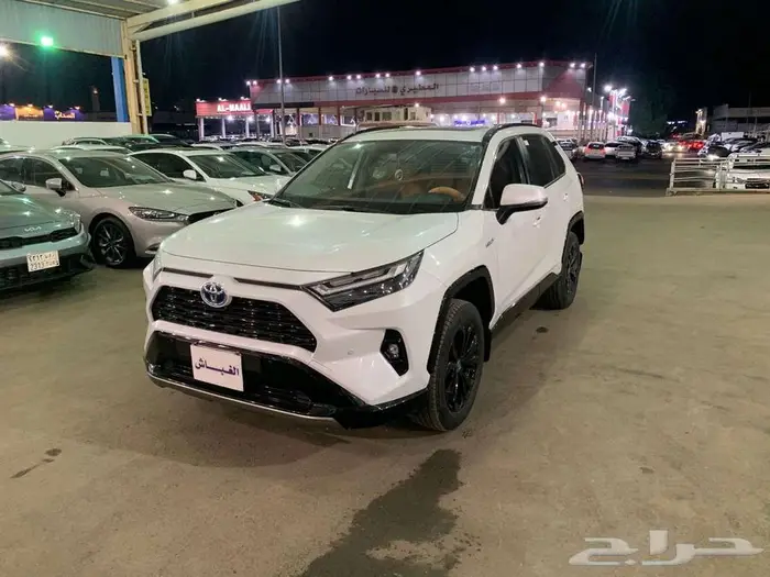 تويوتا راف فور موديل 2024 ( هايبرد ) 2