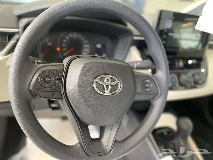 كورولا XLI ستاندر 2.0 2025 6