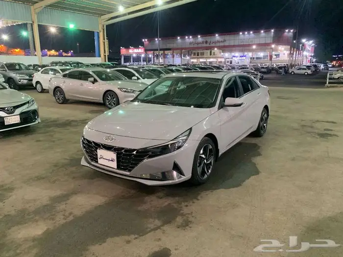 هيونداي النترا موديل 2023 سمارت بلس ( ماكينه 2000 ) 2