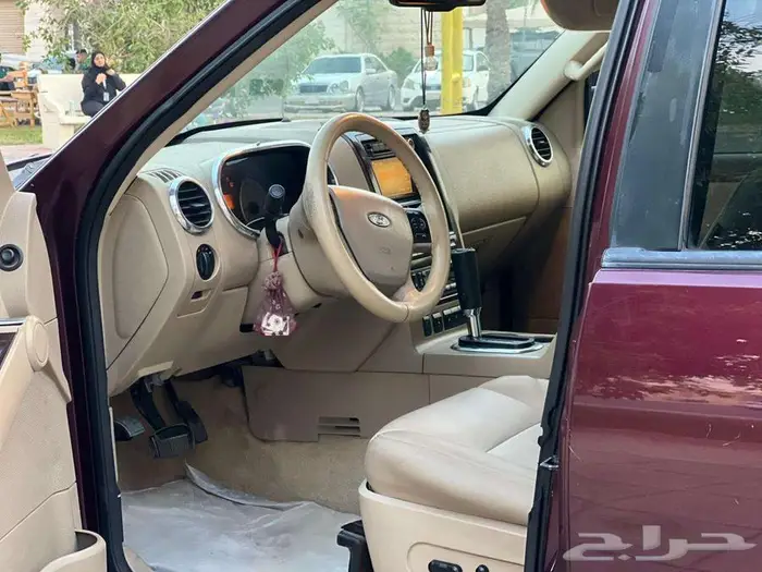 فورد اكسبلورر 2008 9