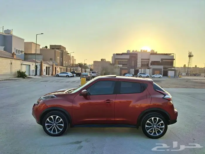 نيسان جوك 2016 بودي بلد ممشى قليل بحالة ممتازة 5