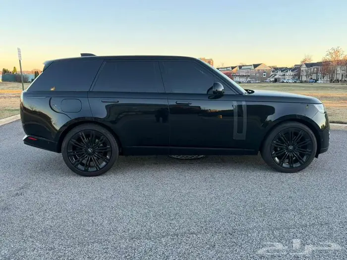 Range Rover P530 V8 - 2025 - 23.800KM 3