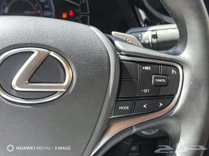 لكزس ES. 250.AAبنزين موديل 2023 34