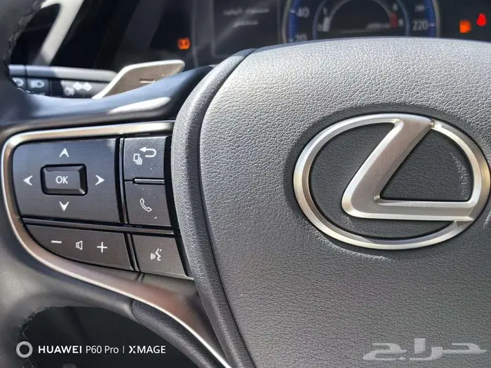 لكزس ES. 250.AAبنزين موديل 2023 3