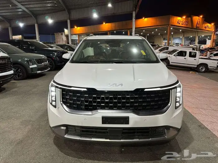 كيا كرنفال فل كامل موديل 2025 اقساط او كاش 3