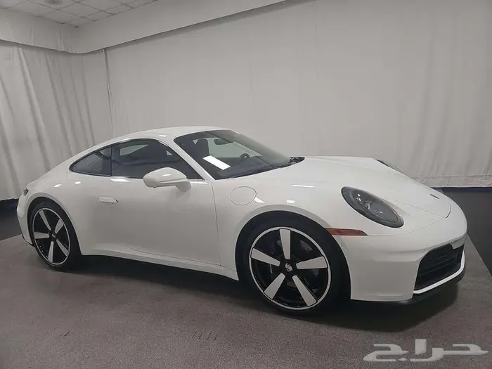 Porsche 911 Carrera Coupe - 2025 - NEW 1
