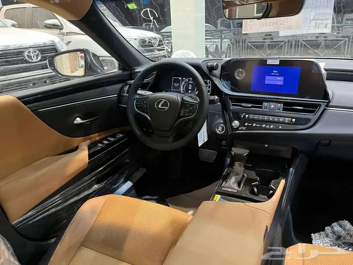 لكزس ES 250 AA ستاندر 2025 سعودي 4